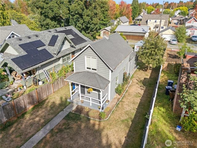 Property photo for 4121 S J Street, Tacoma photo 4