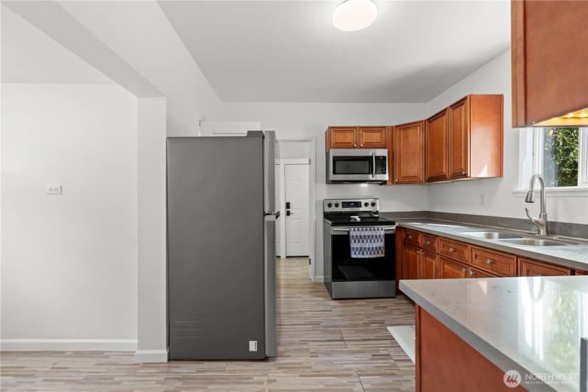 Property photo for 4121 S J Street, Tacoma photo 15