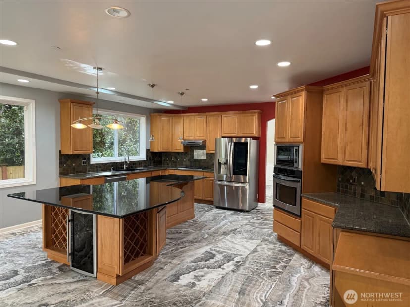 Property photo for 15309 57th Place W, Edmonds photo 13