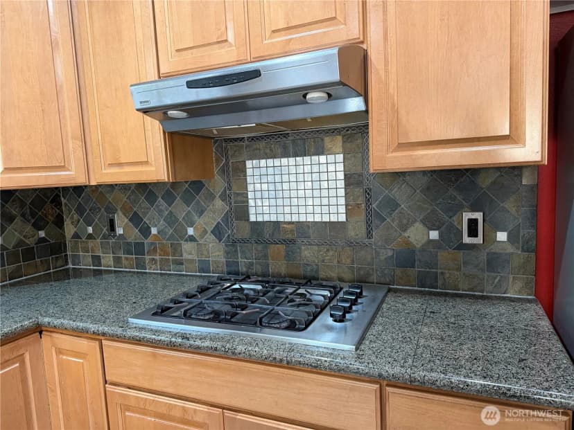 Property photo for 15309 57th Place W, Edmonds photo 15