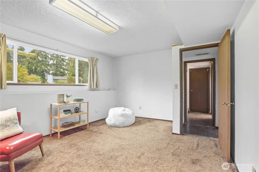 Property photo for 16916 29th Drive Se, Bothell photo 25