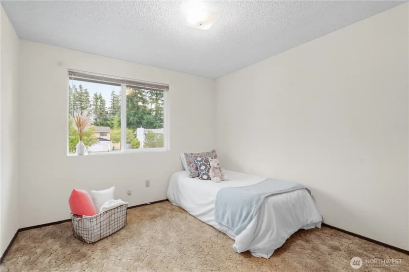 Property photo for 16916 29th Drive Se, Bothell photo 20