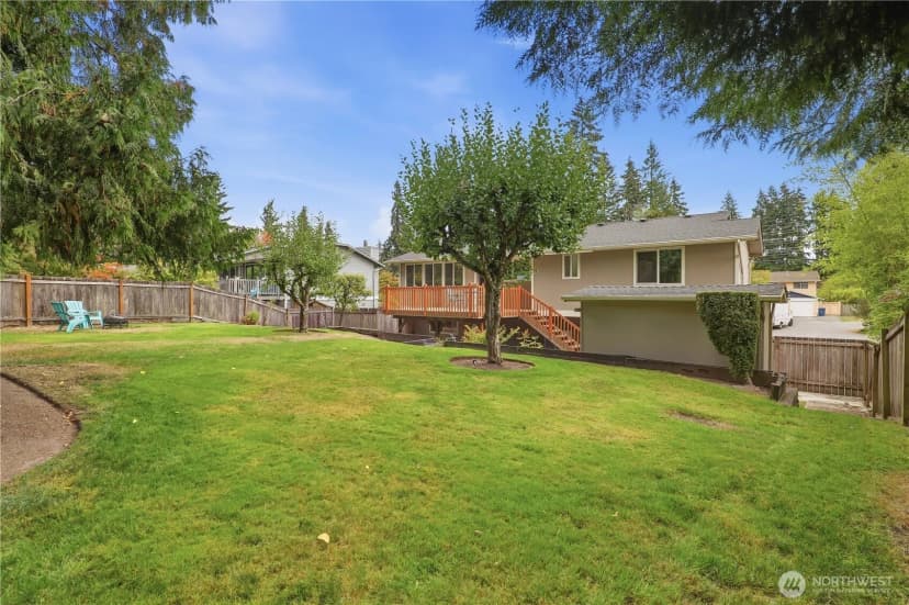 Property photo for 16916 29th Drive Se, Bothell photo 30