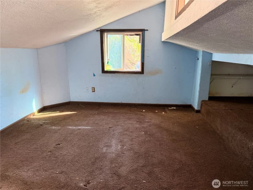 Property photo for 41231 Goldbar Boulevard, Gold Bar photo 17