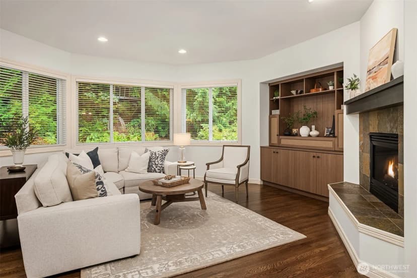 Property photo for 4963 162nd Place Se, Bellevue photo 17