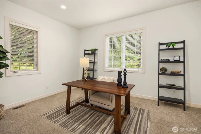 Property photo for 4963 162nd Place Se, Bellevue photo 10