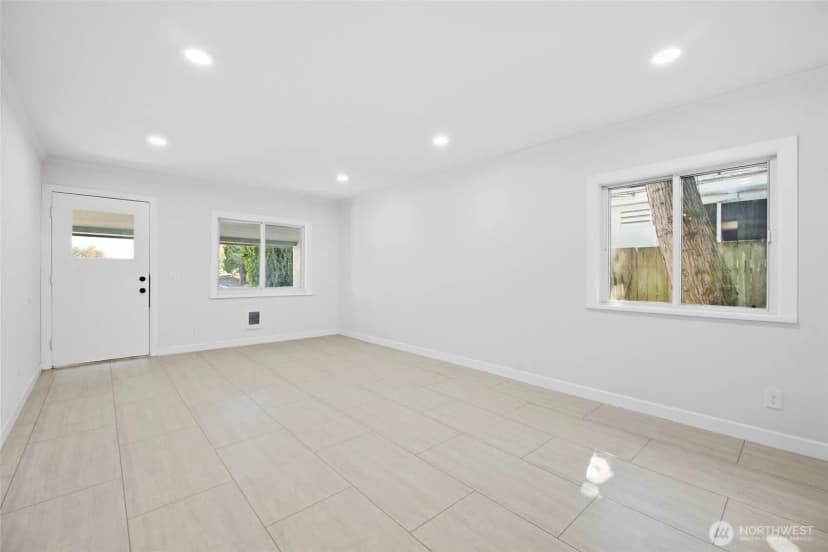 Property photo for 12243 16th Avenue S, Seattle photo 21