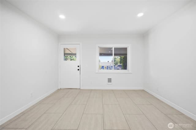 Property photo for 12243 16th Avenue S, Seattle photo 5