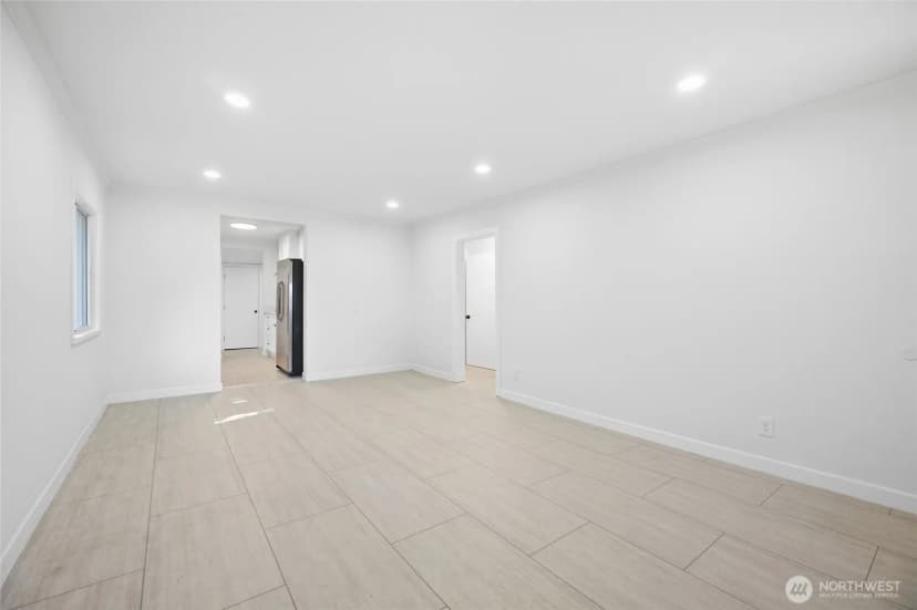 Property photo for 12243 16th Avenue S, Seattle photo 29
