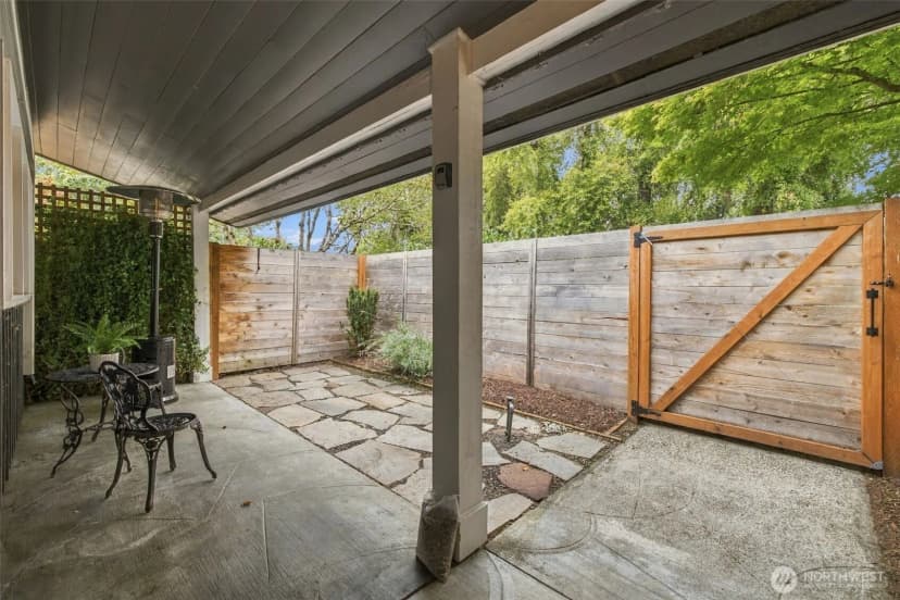 Property photo for 3860 Ne 41st Street, Seattle photo 36