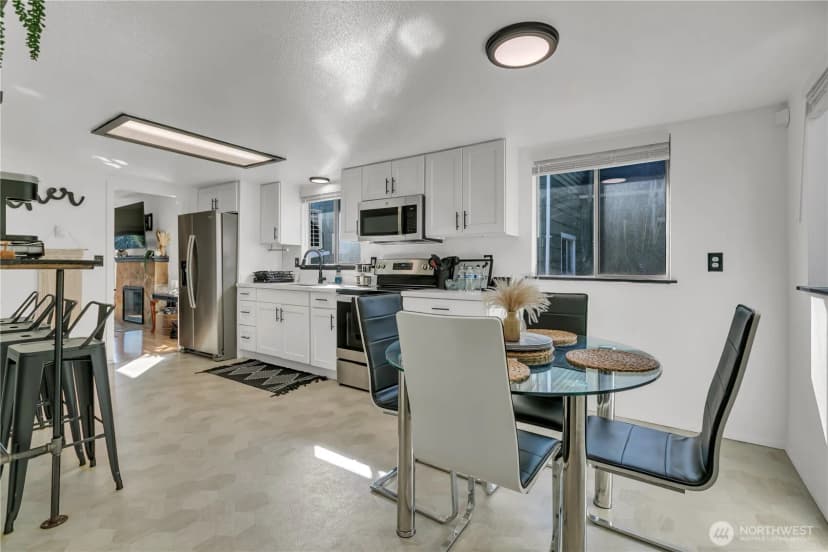 Property photo for 5506 S Sheridan Avenue, Tacoma photo 13
