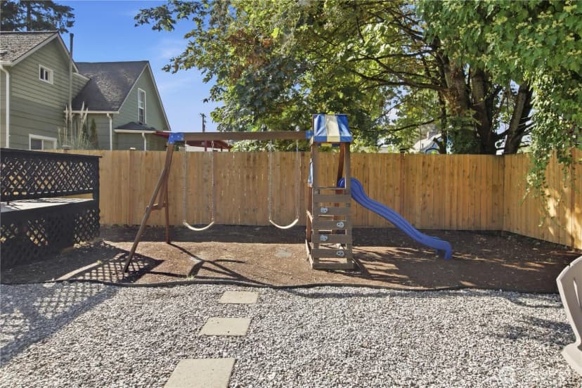 Property photo for 5506 S Sheridan Avenue, Tacoma photo 36