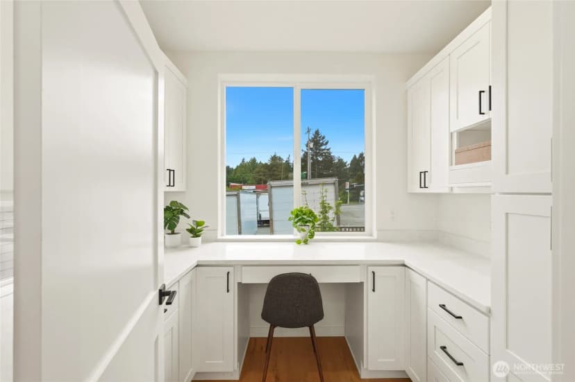 Property photo for 1508 Ne 147th Street, Shoreline photo 16