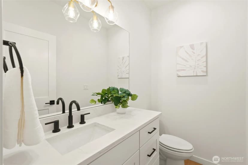 Property photo for 1508 Ne 147th Street, Shoreline photo 22