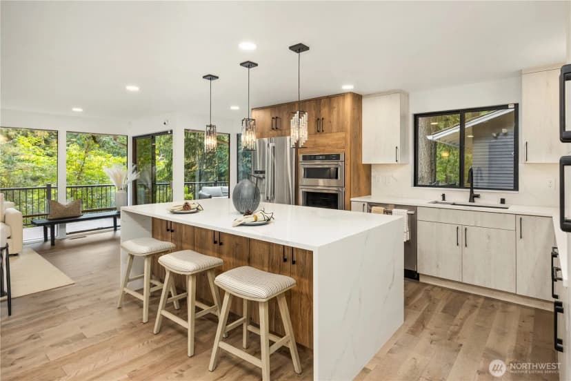 Property photo for 3718 130th Avenue Ne, Bellevue photo 15