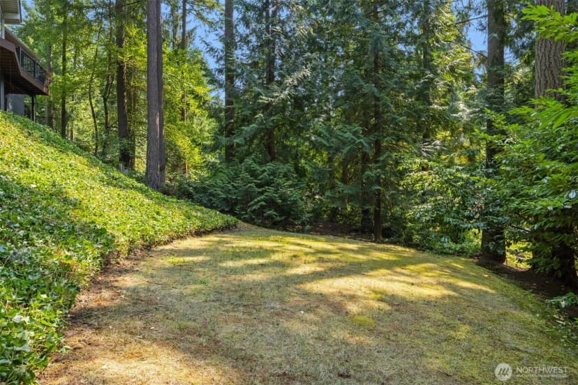 Property photo for 3718 130th Avenue Ne, Bellevue photo 39