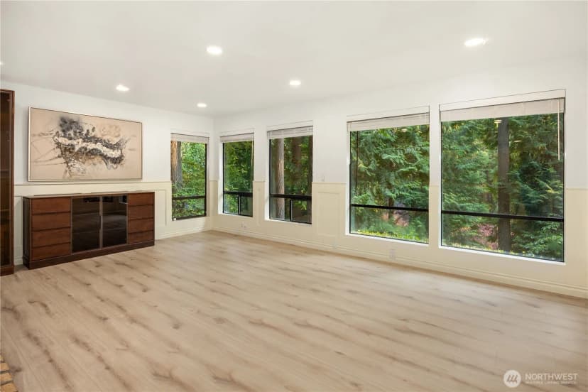 Property photo for 3718 130th Avenue Ne, Bellevue photo 26