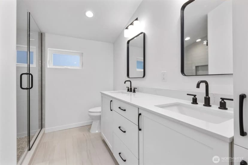 Property photo for 117 Nw 117th Street, Seattle photo 15