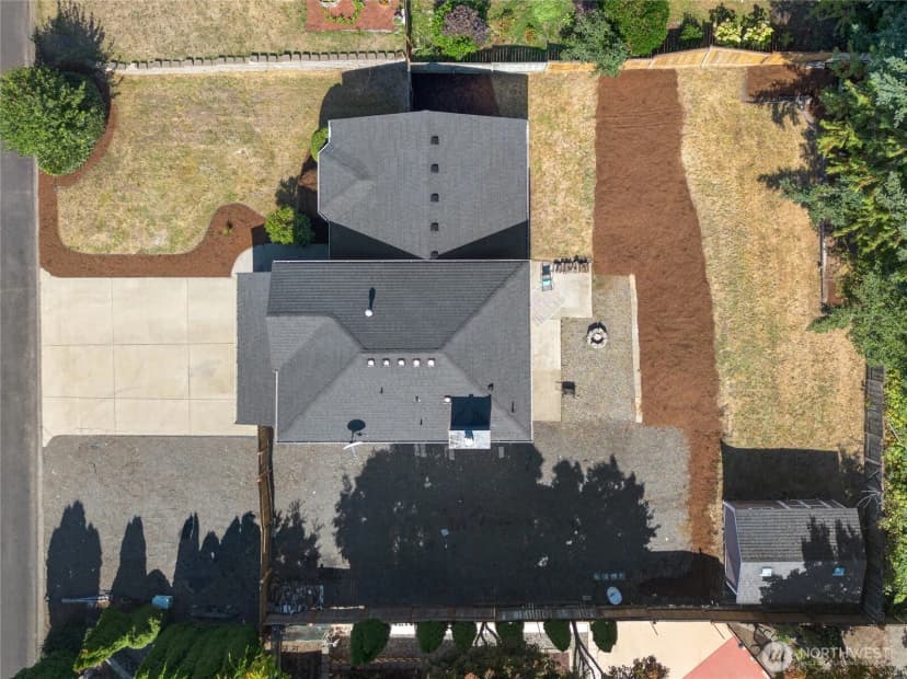 Property photo for 11617 210th Avenue E, Bonney Lake photo 2