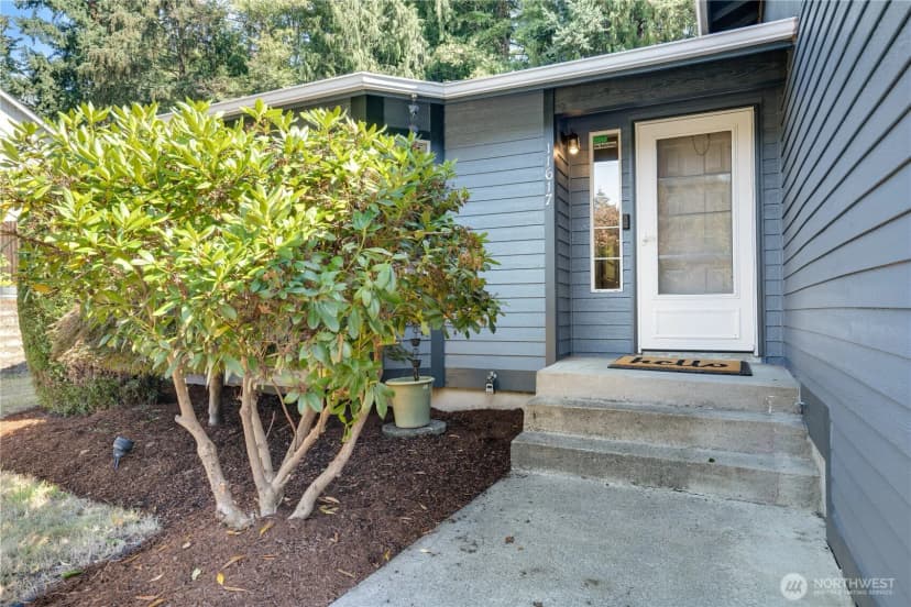 Property photo for 11617 210th Avenue E, Bonney Lake photo 3