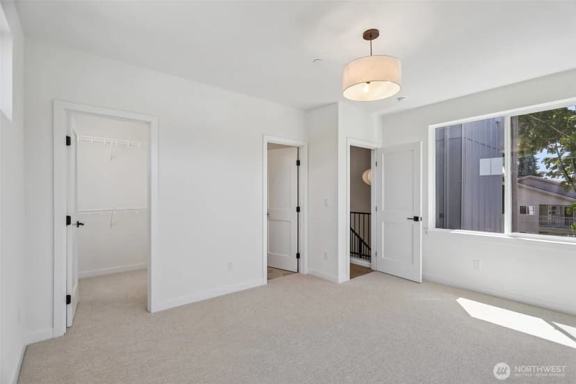 Property photo for 1516 Ne 147th Street, Shoreline photo 21