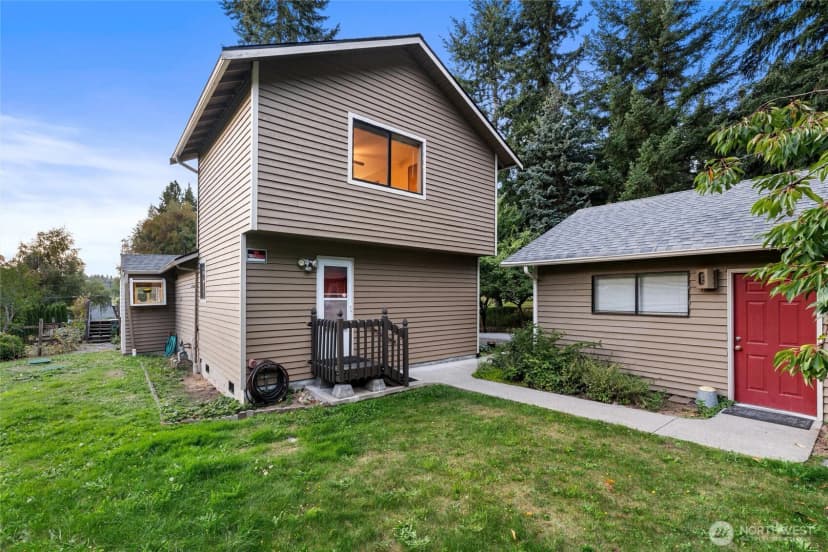 Property photo for 1228 S Lake Stickney Drive, Lynnwood photo 32