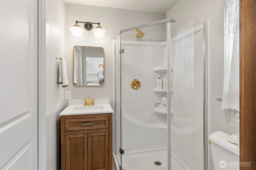 Property photo for 1310 N Montgomery Avenue, Bremerton photo 11
