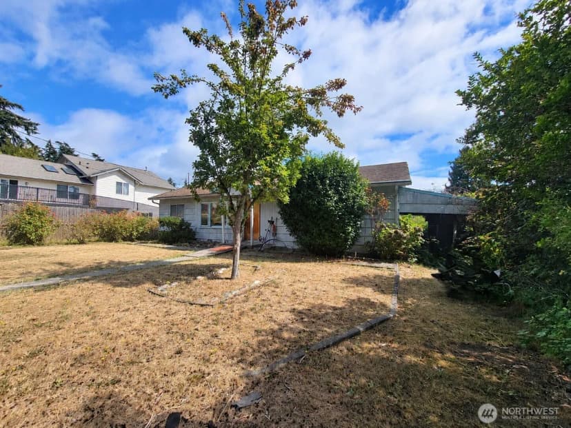 Property photo for 3460 Forest Drive Ne, Bremerton photo 2