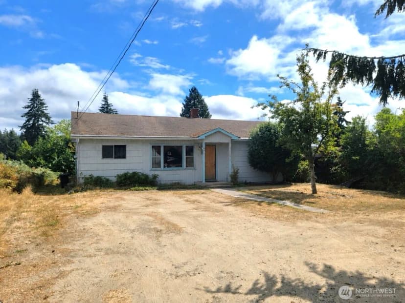 Property photo for 3460 Forest Drive Ne, Bremerton