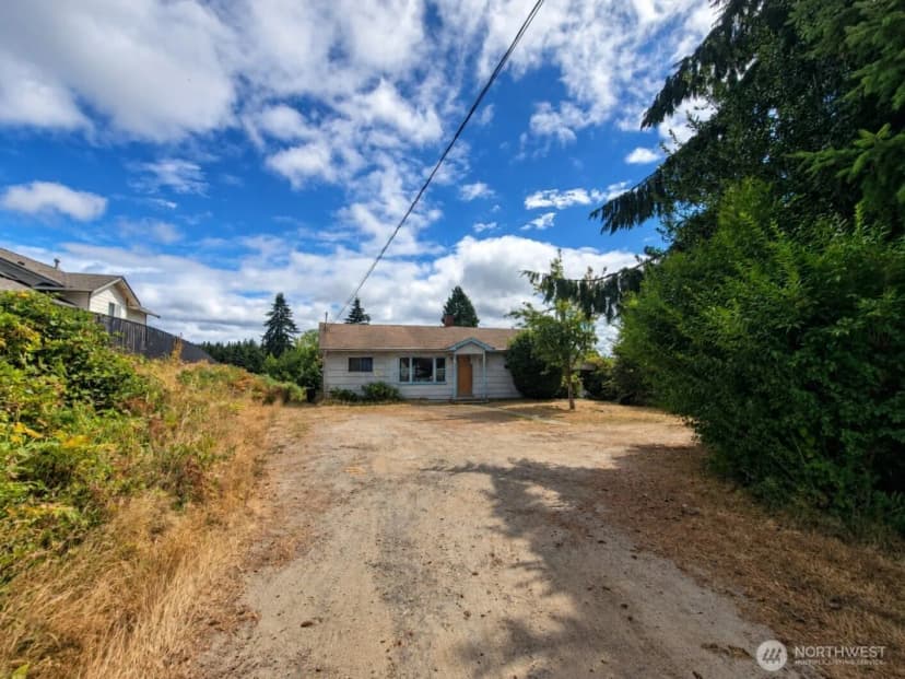Property photo for 3460 Forest Drive Ne, Bremerton photo 6