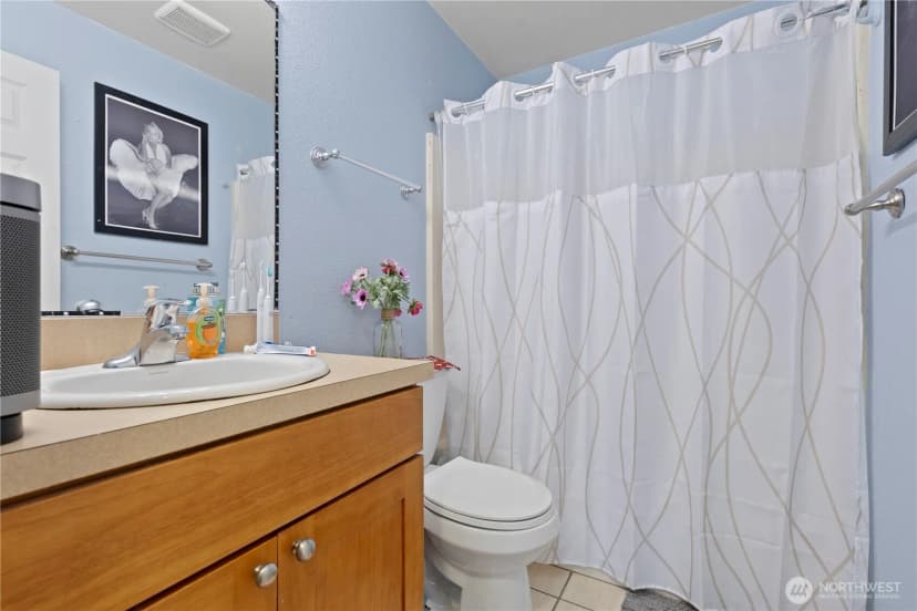 Property photo for 13204 12th Avenue Sw, Burien photo 21