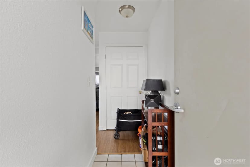 Property photo for 13204 12th Avenue Sw, Burien photo 23