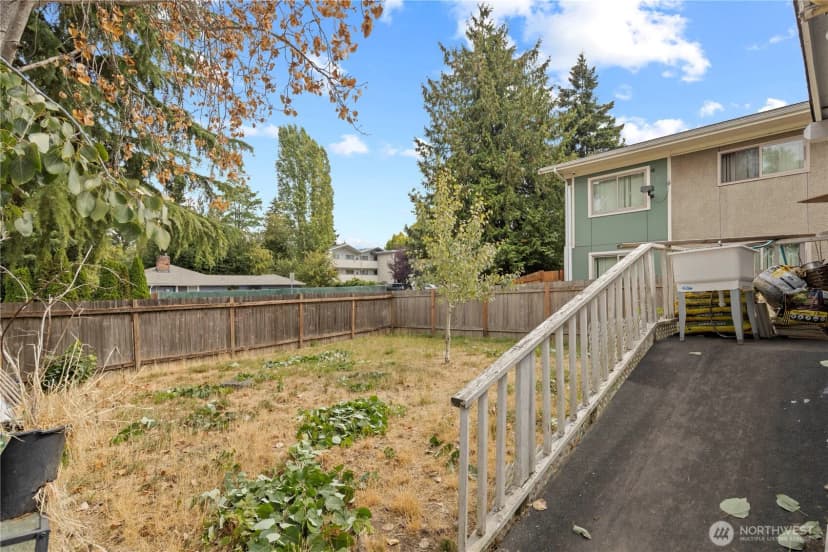 Property photo for 13204 12th Avenue Sw, Burien photo 25