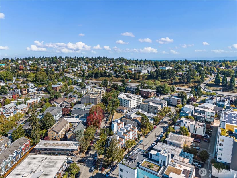 Property photo for 414 Ne 73rd Street, Seattle photo 25