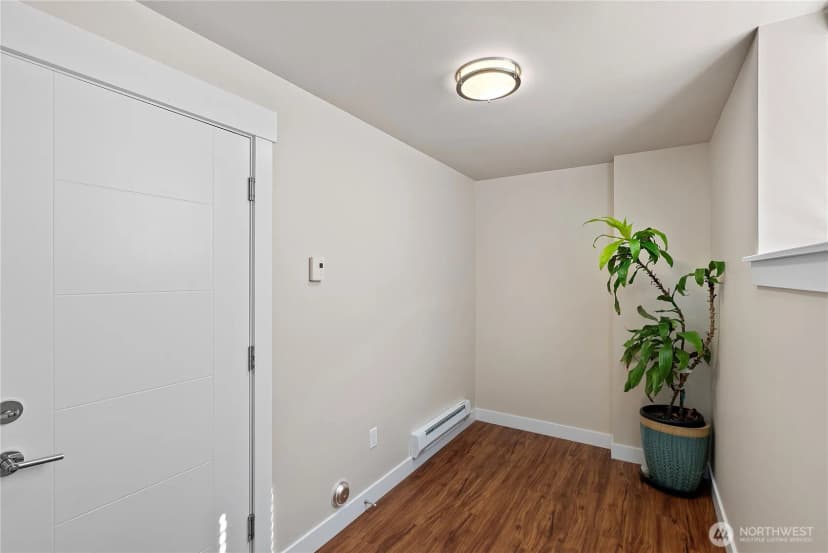 Property photo for 414 Ne 73rd Street, Seattle photo 24