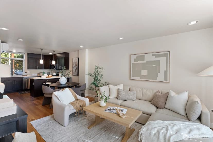 Property photo for 414 Ne 73rd Street, Seattle photo 2