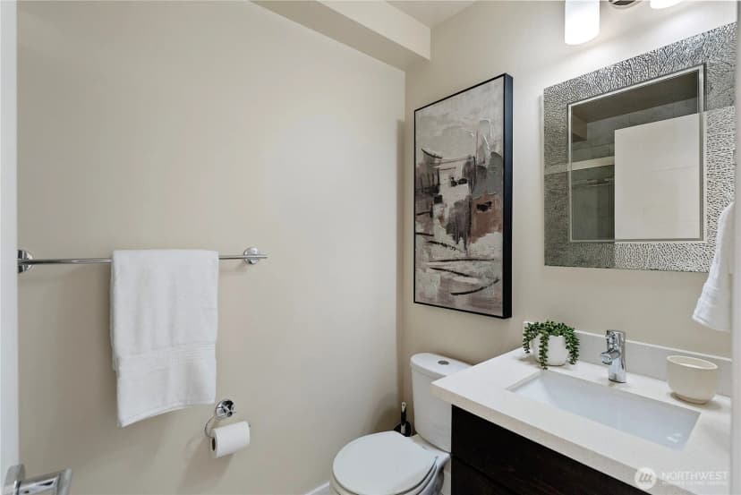 Property photo for 414 Ne 73rd Street, Seattle photo 13