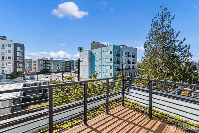 Property photo for 414 Ne 73rd Street, Seattle photo 27