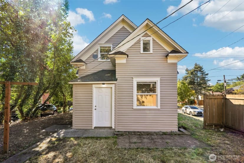 Property photo for 6558 16th Avenue Nw, Seattle photo 29