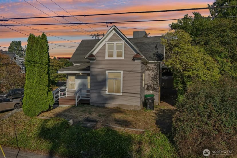 Property photo for 6558 16th Avenue Nw, Seattle photo 35