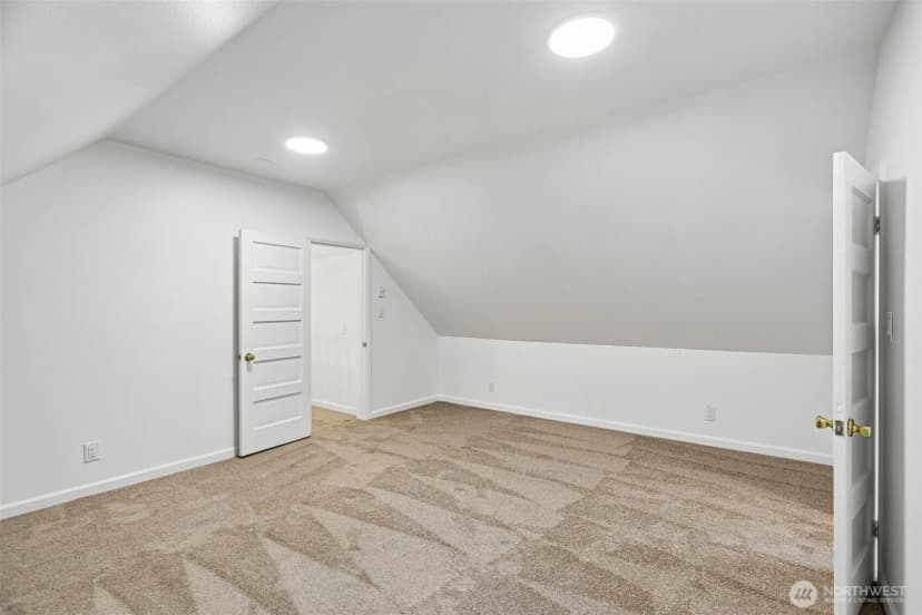 Property photo for 6558 16th Avenue Nw, Seattle photo 20