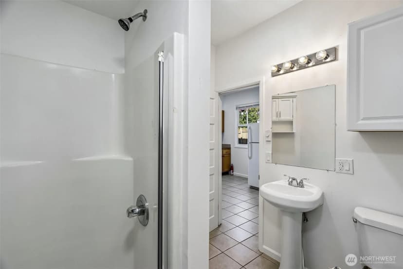 Property photo for 6558 16th Avenue Nw, Seattle photo 15