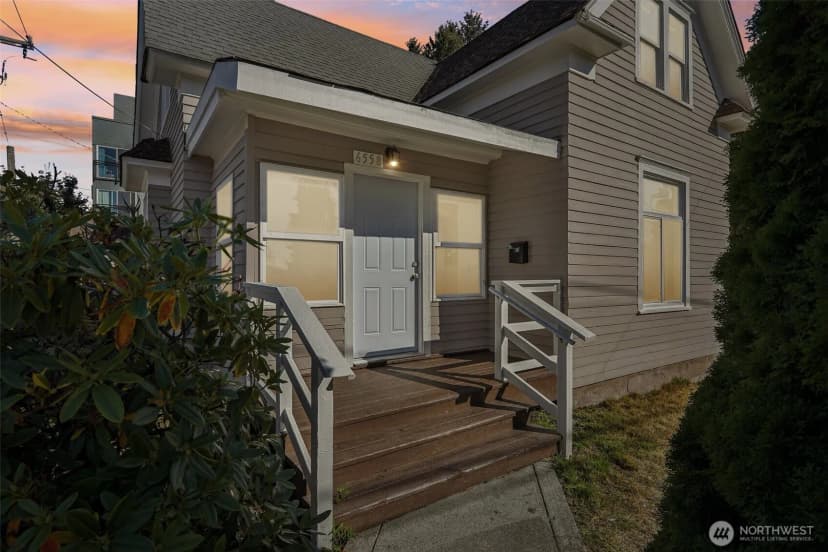 Property photo for 6558 16th Avenue Nw, Seattle photo 34