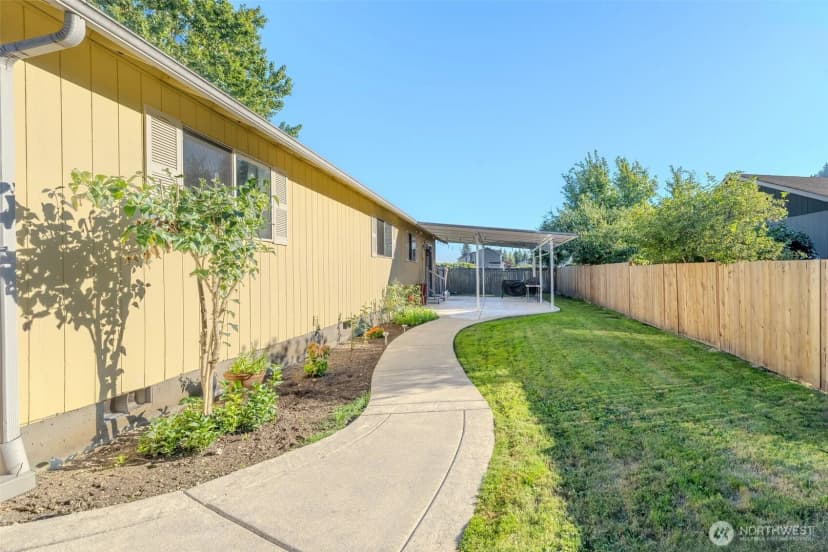 Property photo for 559 Algona Boulevard N, Algona photo 29