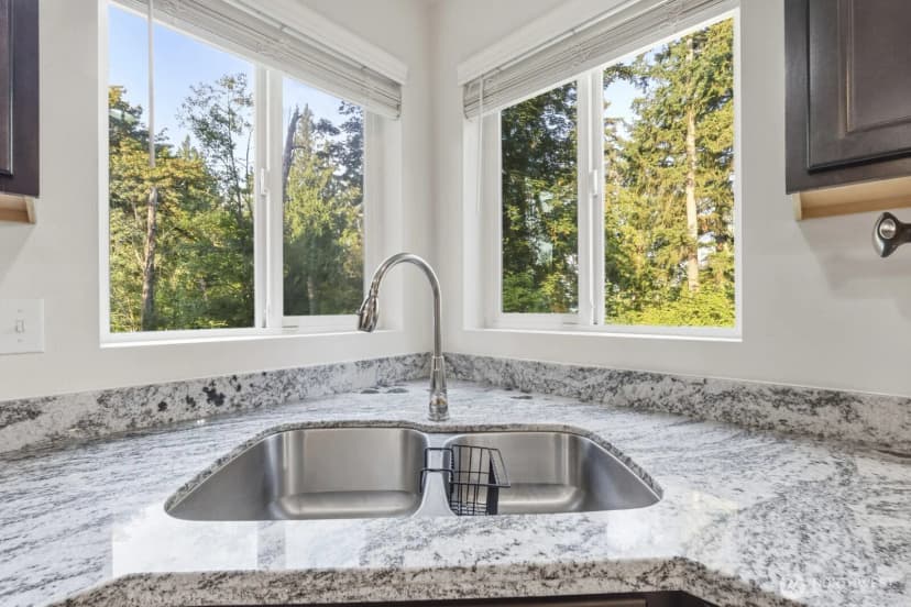 Property photo for 2111 Chesney Road E, Parkland photo 14
