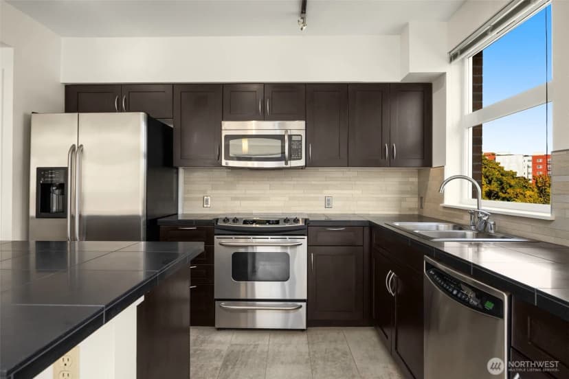Property photo for 5450 Leary Avenue Nw #446, Seattle photo 3