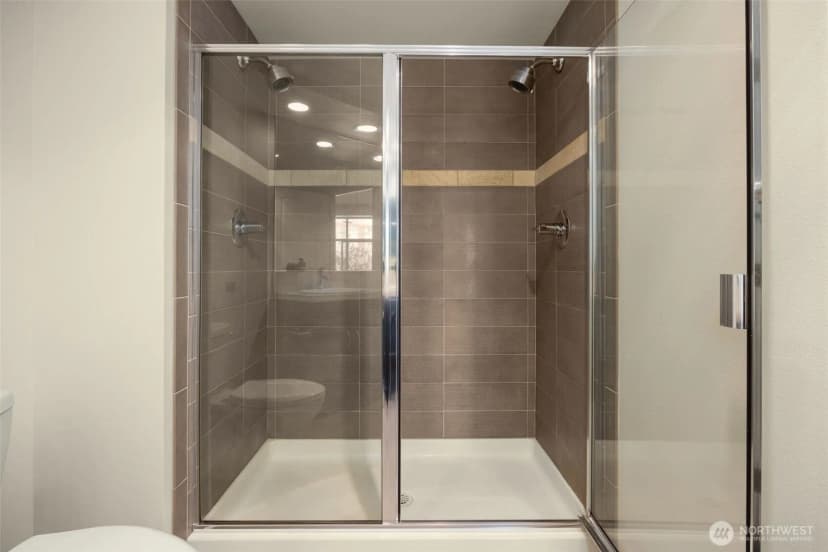 Property photo for 5450 Leary Avenue Nw #446, Seattle photo 14