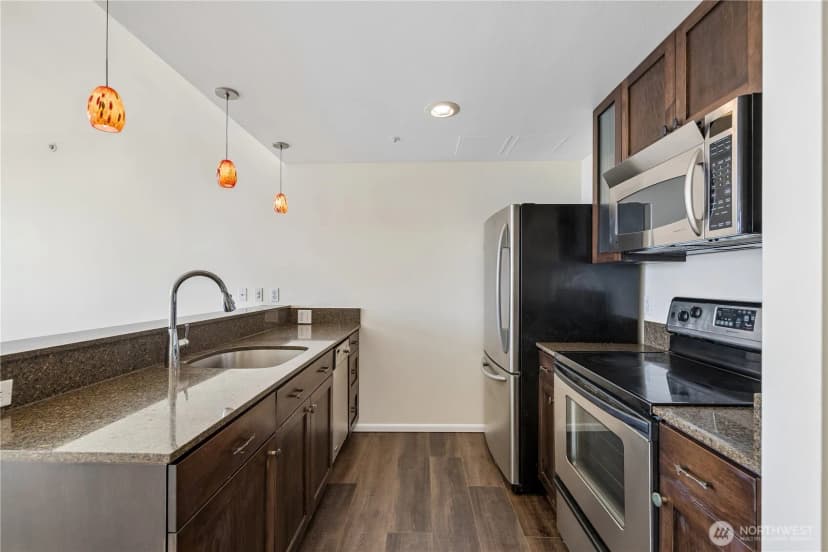 Property photo for 2600 2nd Avenue #1608, Seattle photo 2