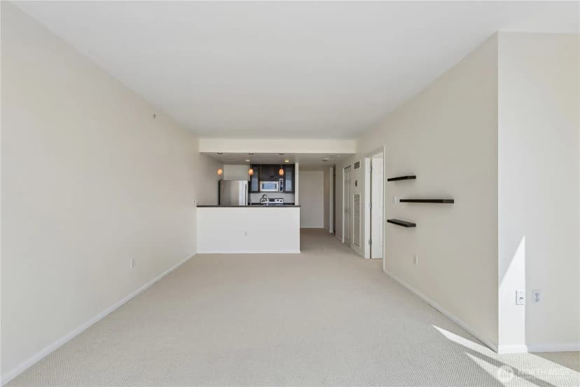 Property photo for 2600 2nd Avenue #1608, Seattle photo 8