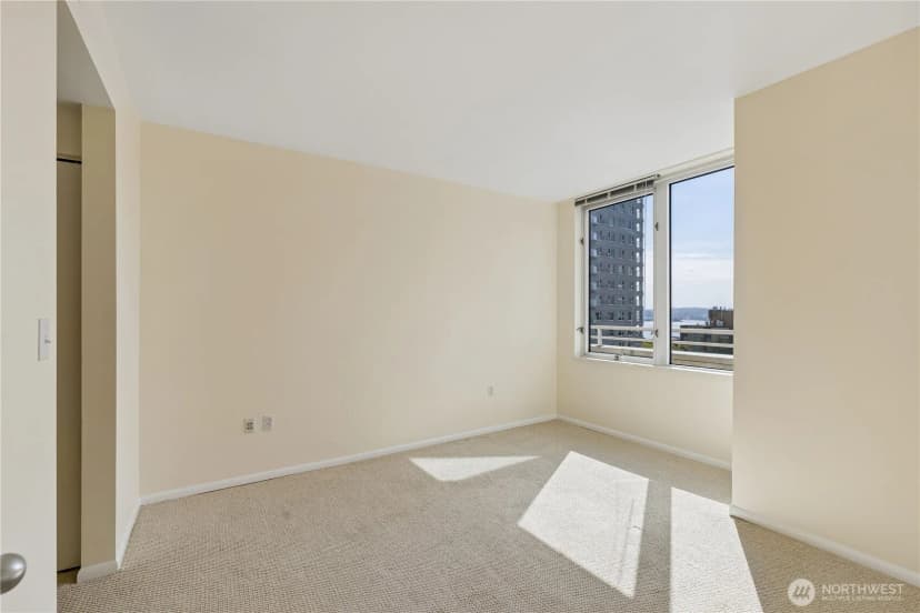 Property photo for 2600 2nd Avenue #1608, Seattle photo 9